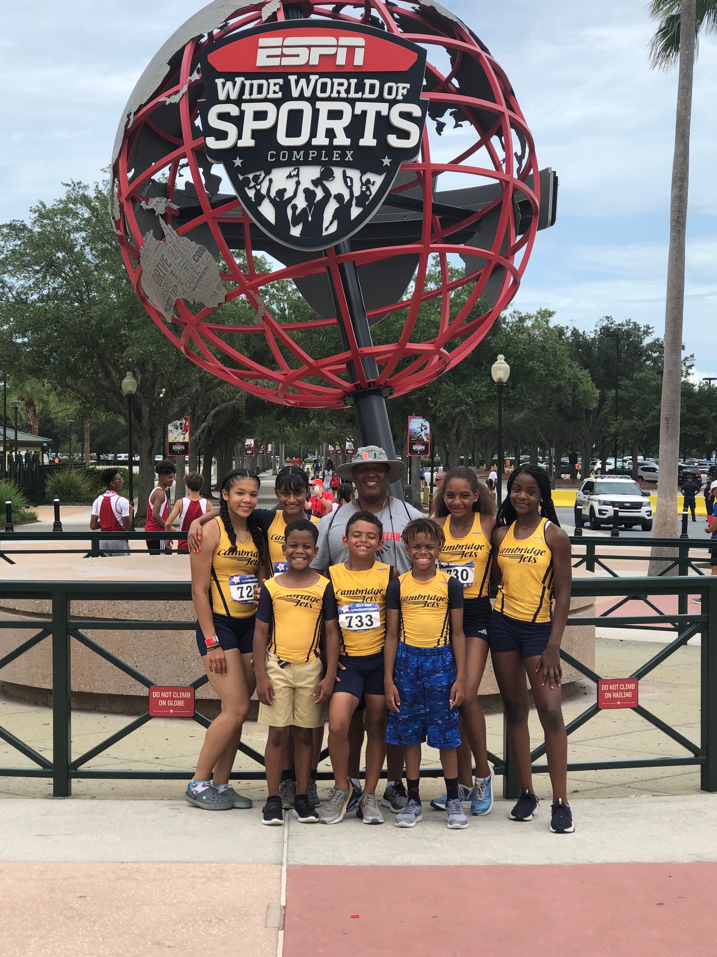 The 14y girls placed 6th the 4x400
